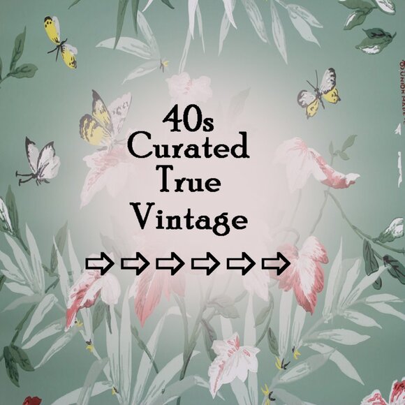 Vintage Seamed Nylon Stockings Two Pair 2940s R H T & Cuban Heel - Picture 9 of 14